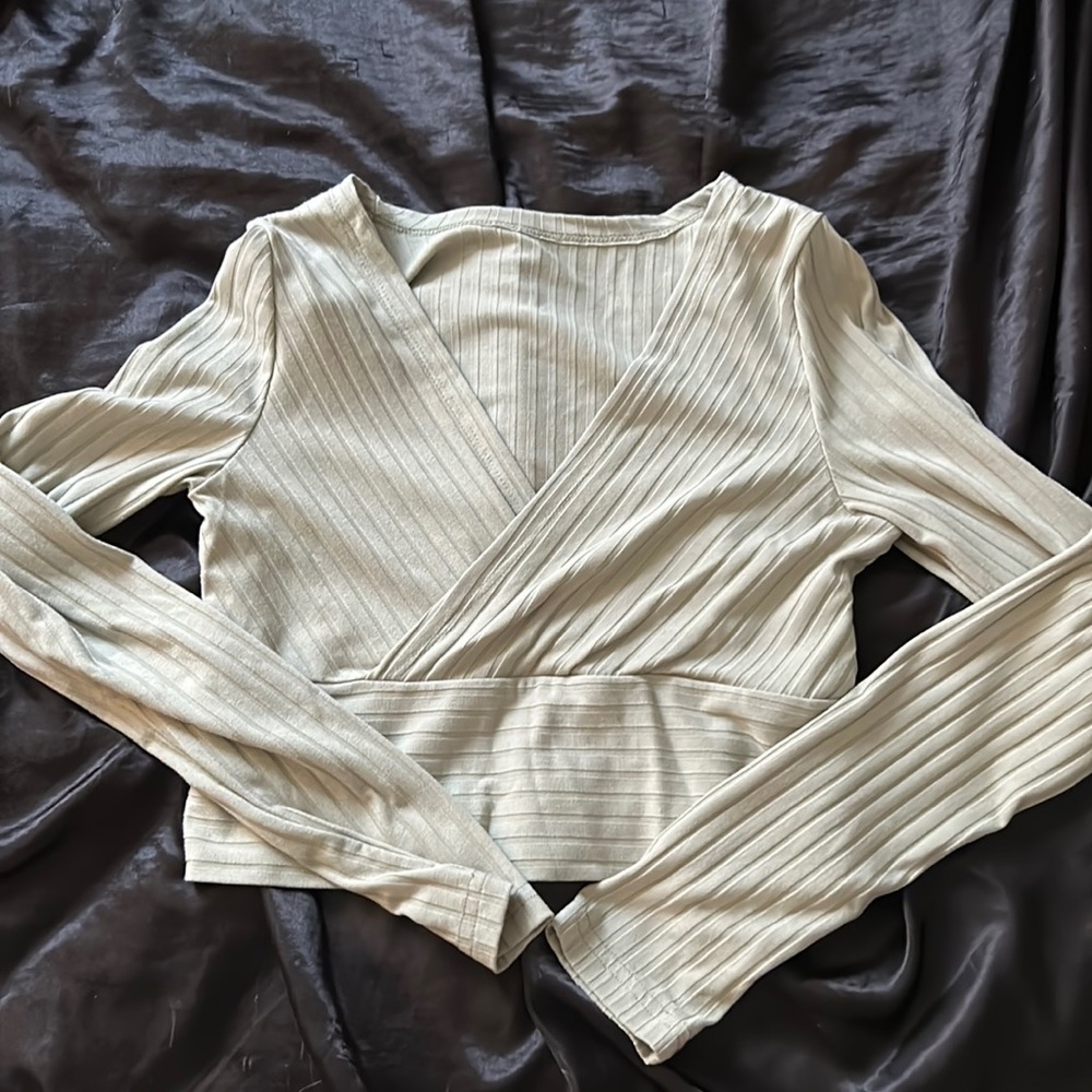 Shein cropped long sleeve